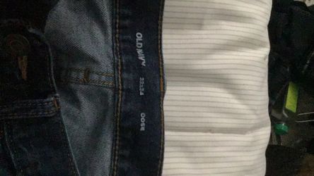 Old navy 32-34 jeans. Two pairs