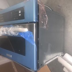Kitchen Aid Stainless Steel 27" Built In Microwave and Convection Oven