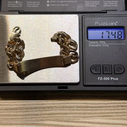 14k bracelet 17.48g $1560