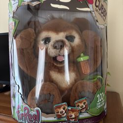 Furreal Cubby the Curious Bear