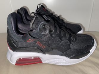 JORDAN MA2 Kids Shoes Size 6Y