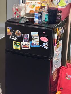 Mini fridge in good condition