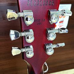 AWESOME GIBSON GUITAR