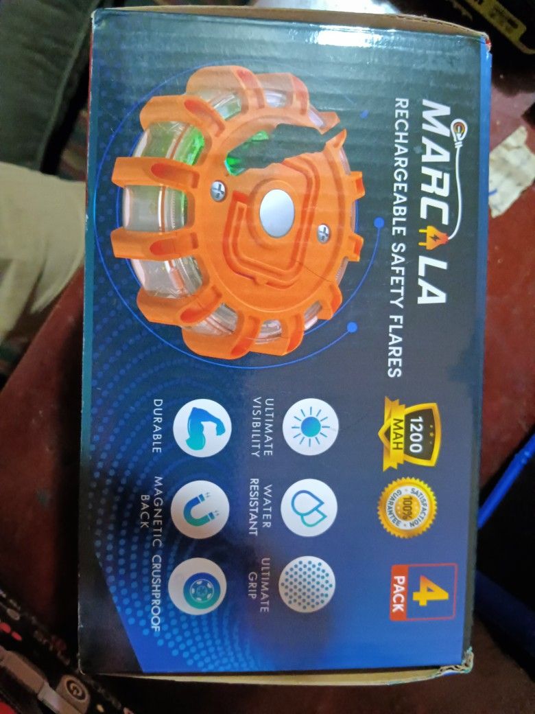 4-pack Of Marcela Road Flares