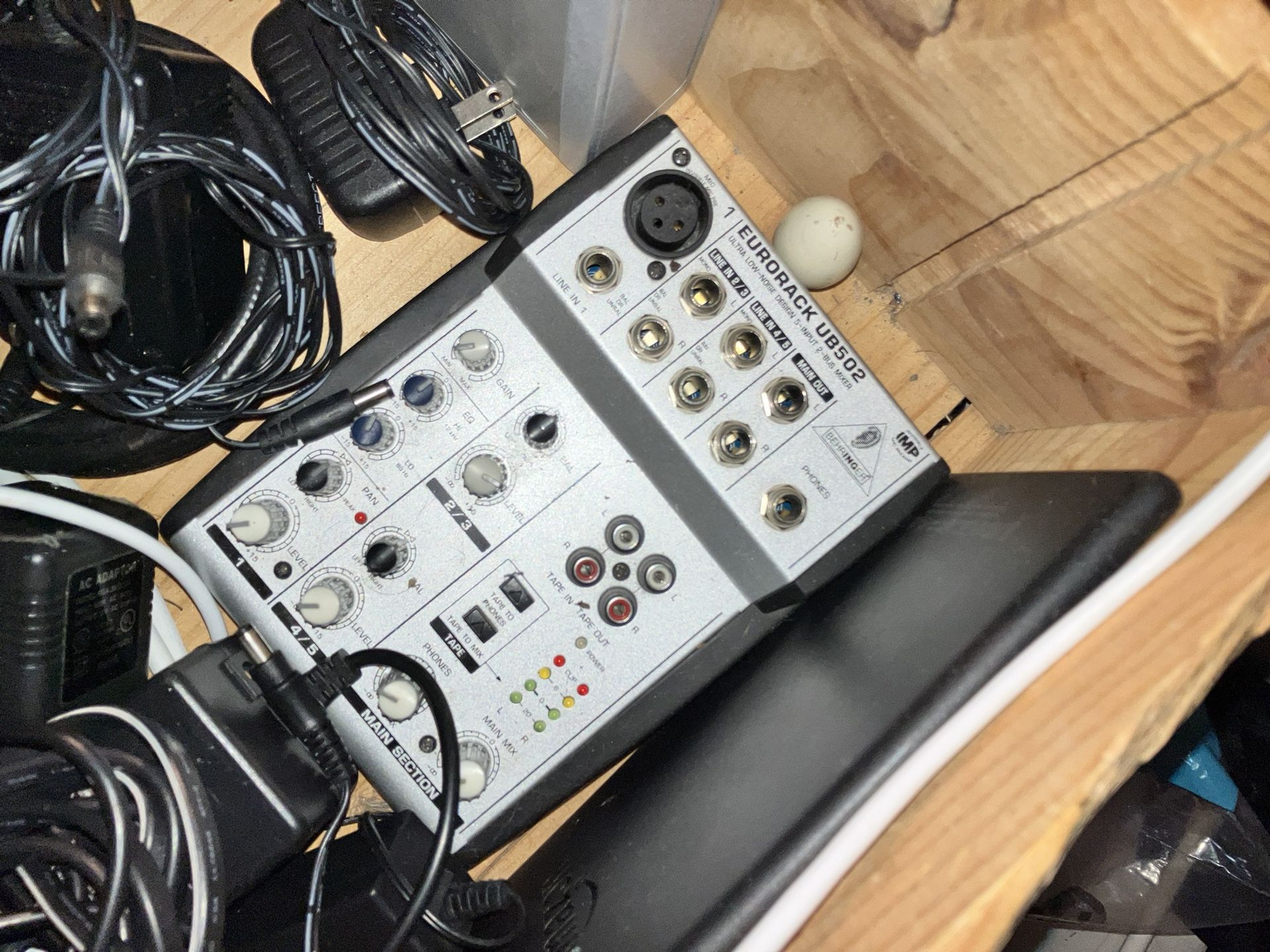 Behringer Eurorack Small Format Audio Mixer