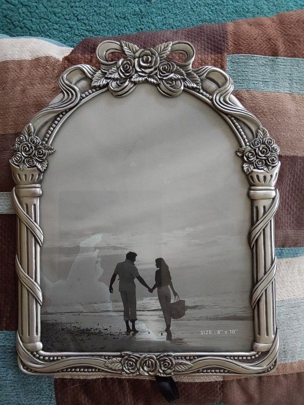 Silver Metal Wedding Picture Frame 8"x10"