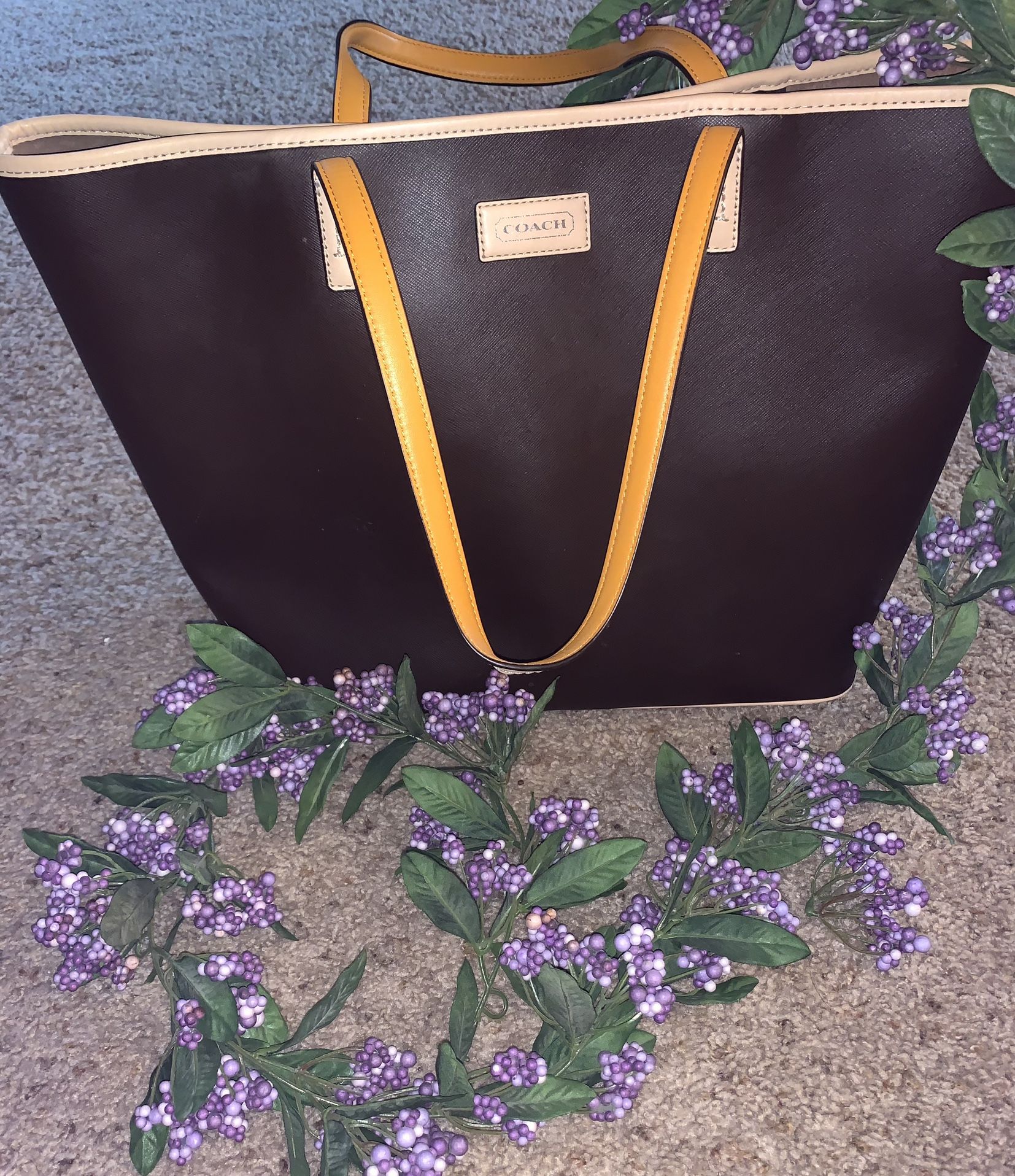 COACH Metro Black & Tan Saffiano Leather Large Tote Bag
