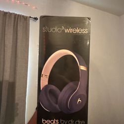 Beats Studio 3 Wireless  **Brand New Never Used Birthday Gift** 