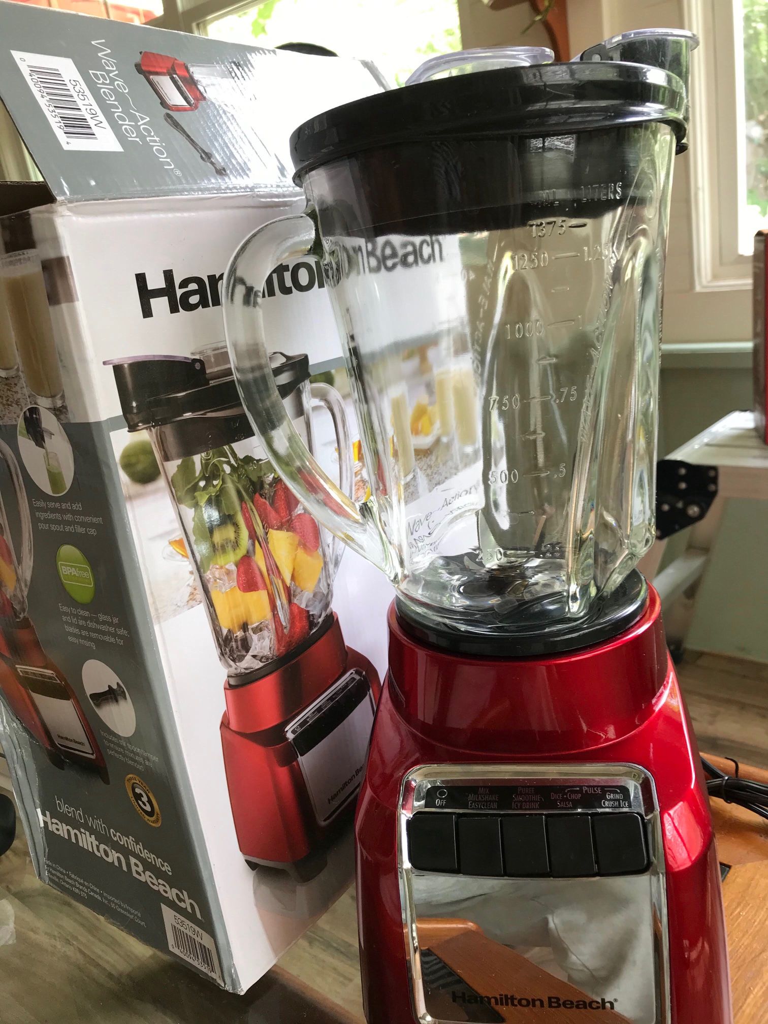 Hamilton Beach WaveAction Blender,48fl oz capacity,Red,53519W for Sale