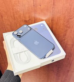 Brand New opened Box Apple iphone 17 Pro max 256GB Factory Unlocked Deep Blue