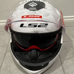 Motorcycle Helmet Size Small Dual Visors Tinted Visor New Dot  