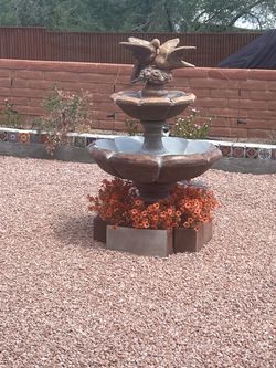 Two-Tier Outdoor Garden Fountain with Bird