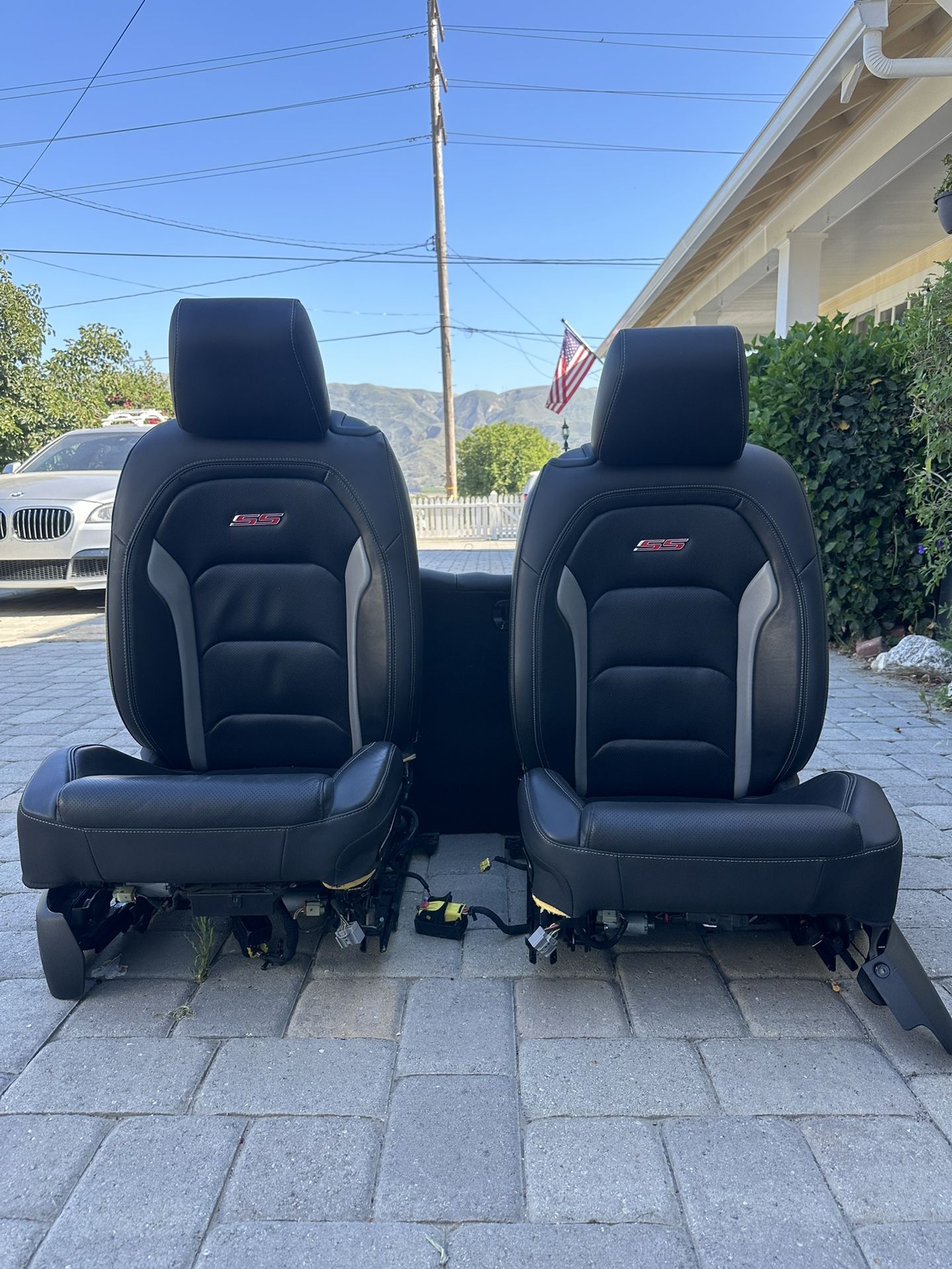 2016-2018 OEM Camaro 2SS Heated & Cooled Leather Bucket Seats / Backseats