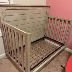 Simmons 4-in-1 Crib