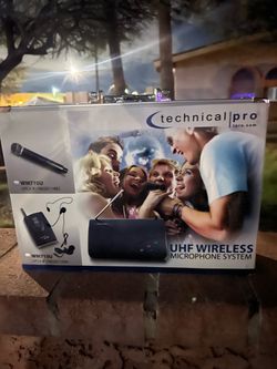 Technical Pro UHF Wireless Microphone System