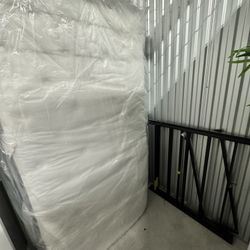 Twin XL Mattress + Bed Frame Like New NEED GONE