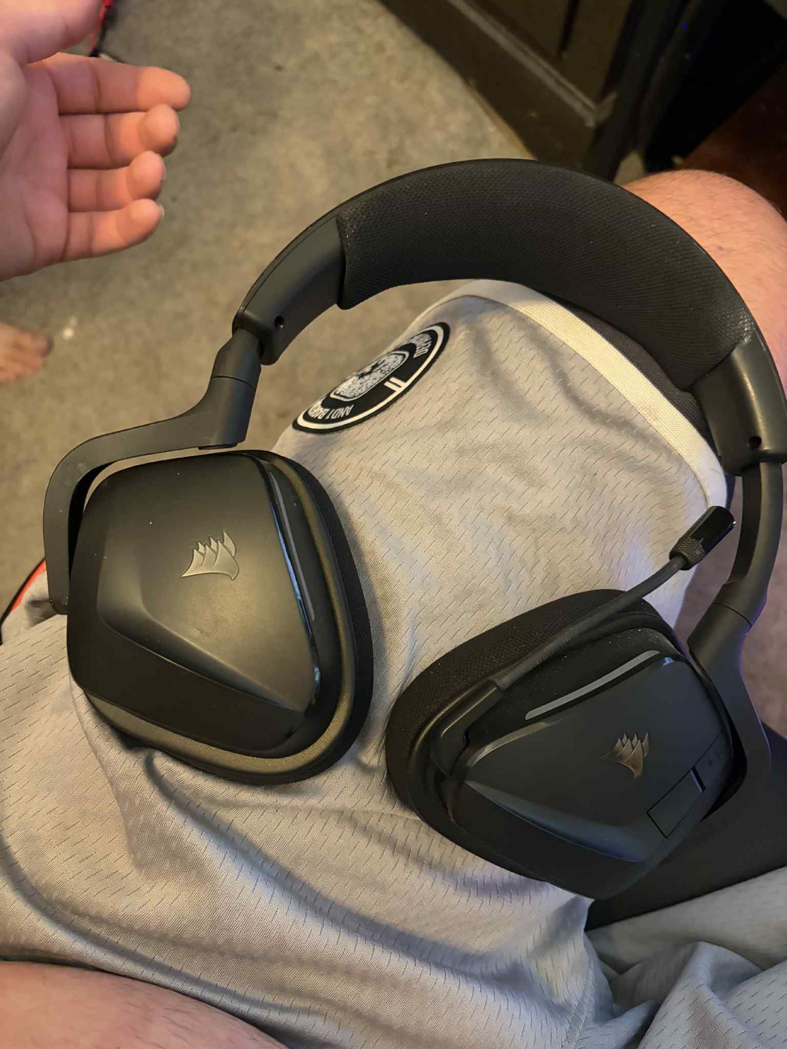 CORSAIR - VOID v2 Wireless Gaming Headset for PC, PS5, PS4