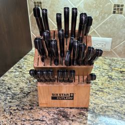 Cutlery Set- Wood Block With Labeled Cutlery