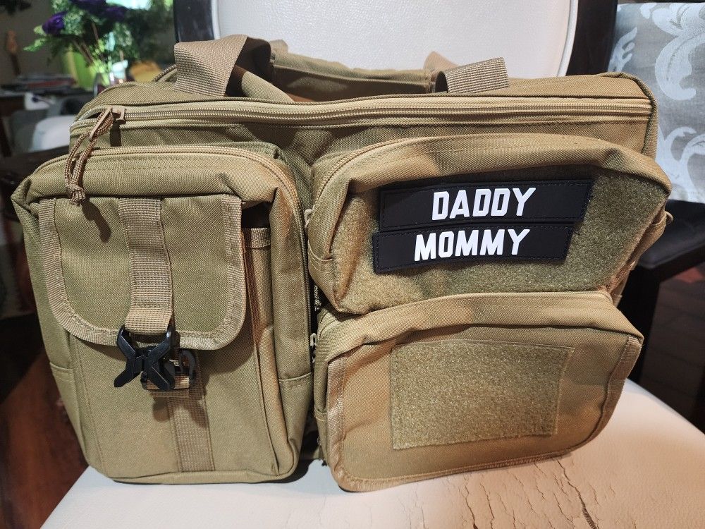 Diaper Bag for Dads
w/Included Changing Mat,