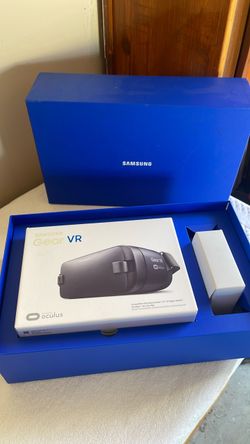 Samsung Gear VR Headset with Box