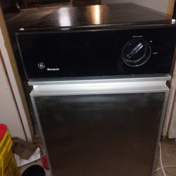 under counter trash compactor