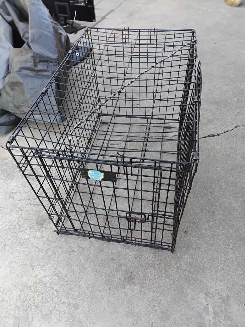 Training Kennel 2 Doors $25 Obo