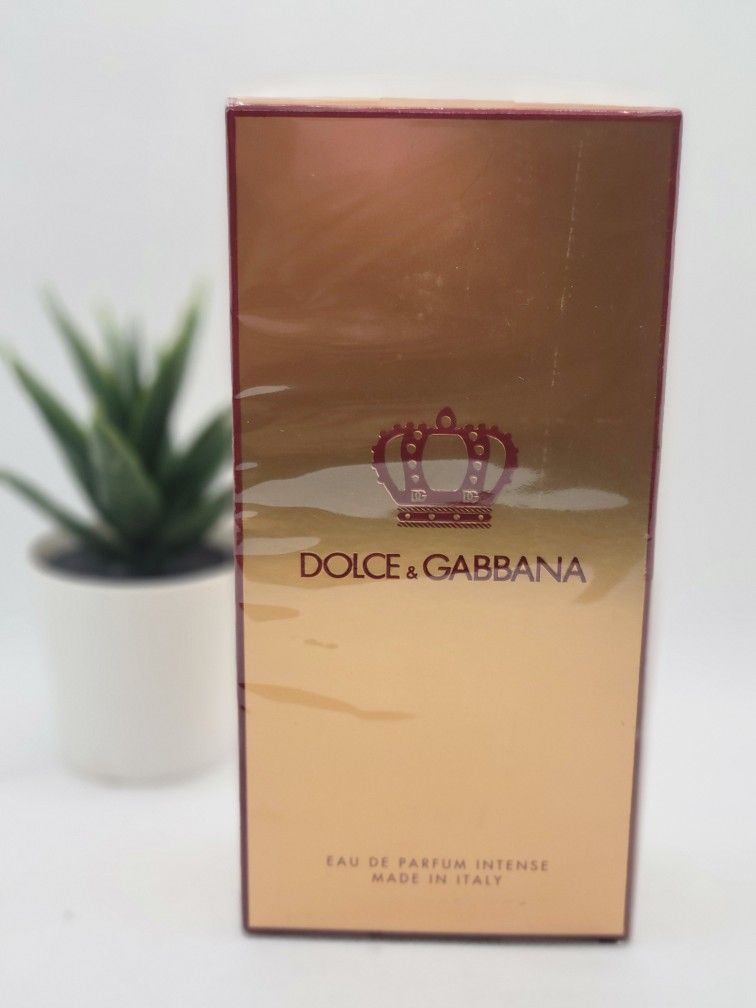 Dolce&Gabbana 

Q Eau de Parfum Intense

3.3 fl SEALED  
