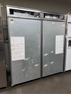 SUB-ZERO 72” BUILT-IN PANEL-READY REFRIGERATOR & FREEZER SET