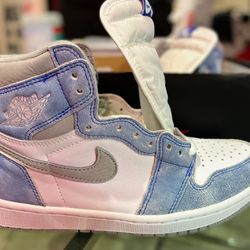 Retro Air Jordan 1 - New In Box