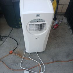 Spt Air Conditioner With Remote 