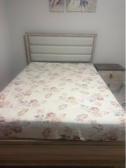 Queen Bed - wooden