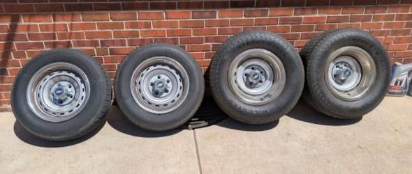4-Chevy Truck Rally's 15in on Radial Tires 5x5 bolt pattern