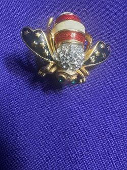 Joan Rivers Patriotic Bee Brooch Pin