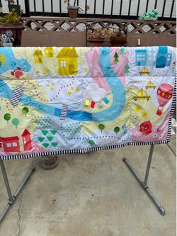 Baby activities mat