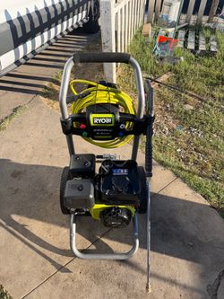 Shop RYOBI 2900 PSI 2.5 GPM Cold Water Gas Pressure Washer with 212cc Engine