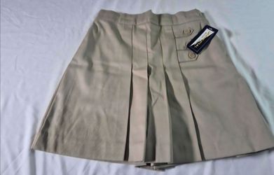 GIRL SKIRT  SKORT SCHOOL WEAR UNIFORM SIZE 10 COLOR KHAKI.