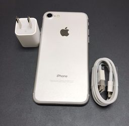 iPhone 7 32GB Factory Unlocked