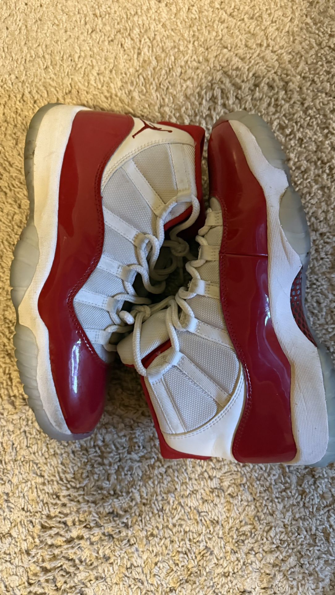 Jordan 11 Cherry