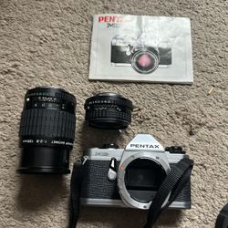 Vintage Pentax MG 35mm SLR Camera + 2 lenses Read description