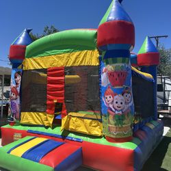 Cocomelon Bounce House 