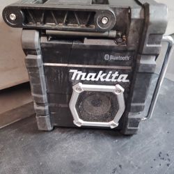 Makita Jobsite Radio 