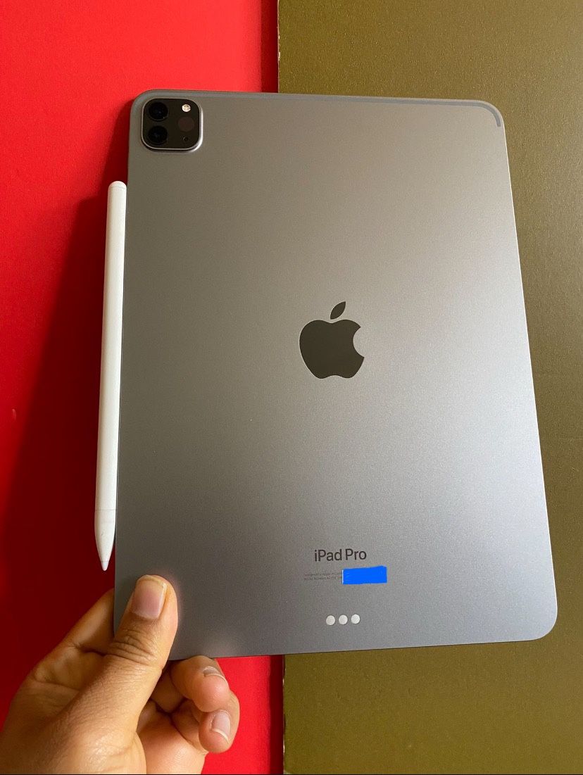 128GB Apple IPad Pro 11” 4th Generation (2022 Model / M2 chip ) with Keyboard, pen & Accessories (256gb /512GB)