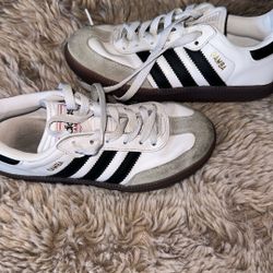 Boy Shoes Size 1