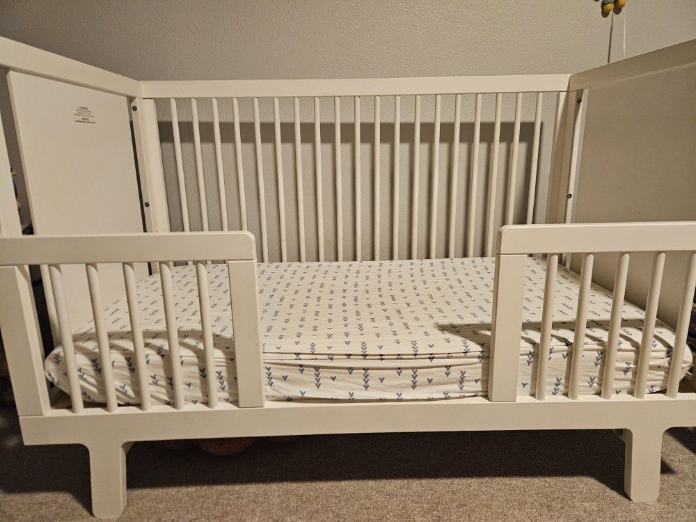 Sparrow OUEF Crib / Daybed (White)