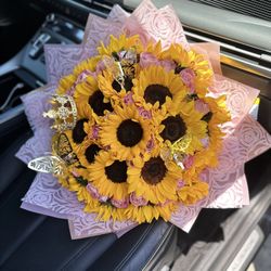 Bouquets/Ramos