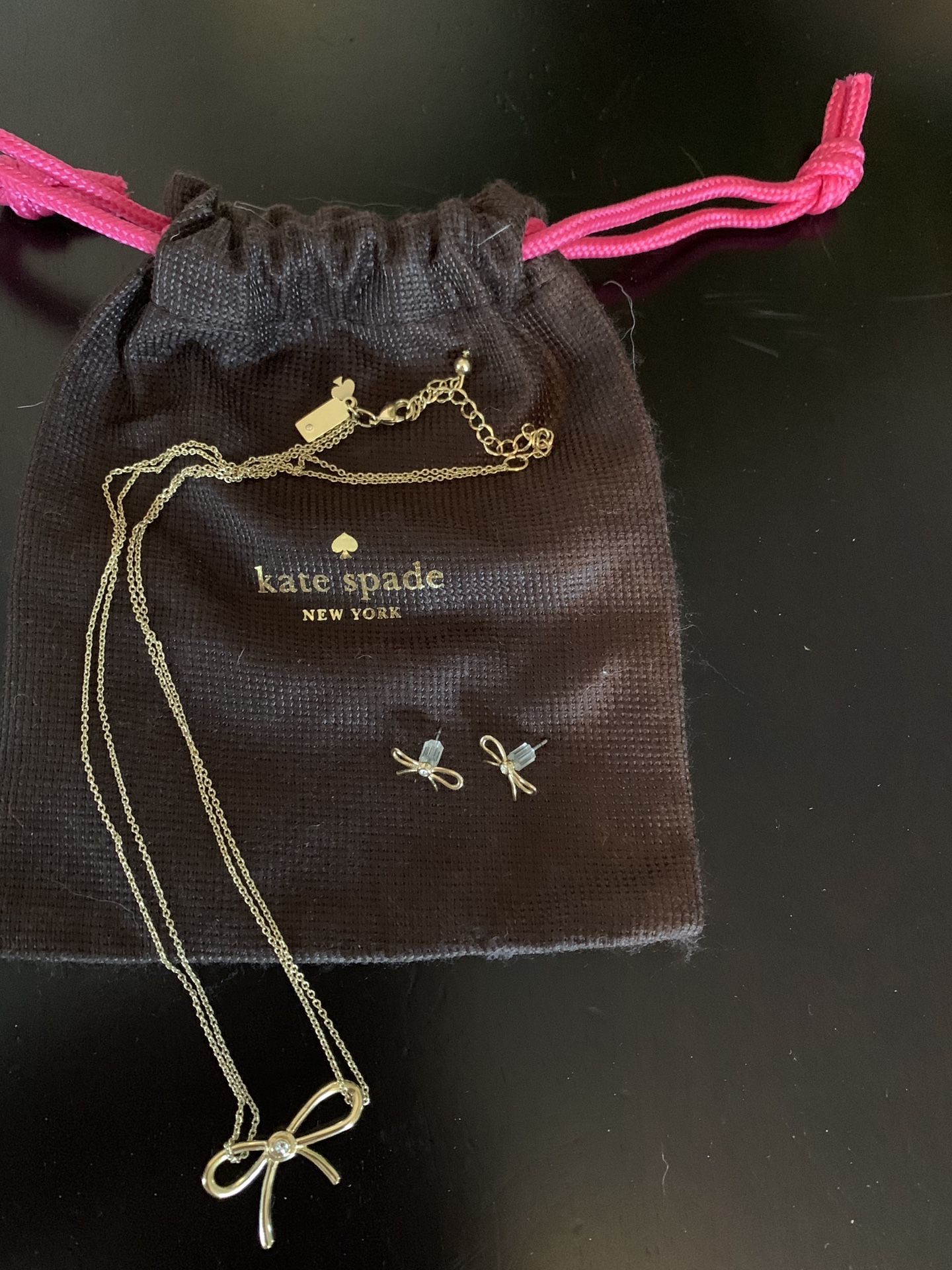 Kate Spade gold bow necklace and earring set