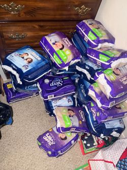 Diapers size small medium for kids