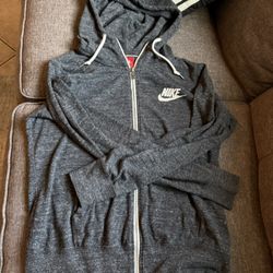 Nike Hoodie Size L