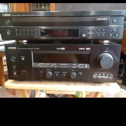 700 WATTS YAMAHA 7.1 AV RECEIVER WITH MATCHING CD CHANGER FOR PS5 DISC OR XBOX SERIES X TRADES 