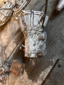 GM AWD 4L60E Automatic Transmission with Torque Converter